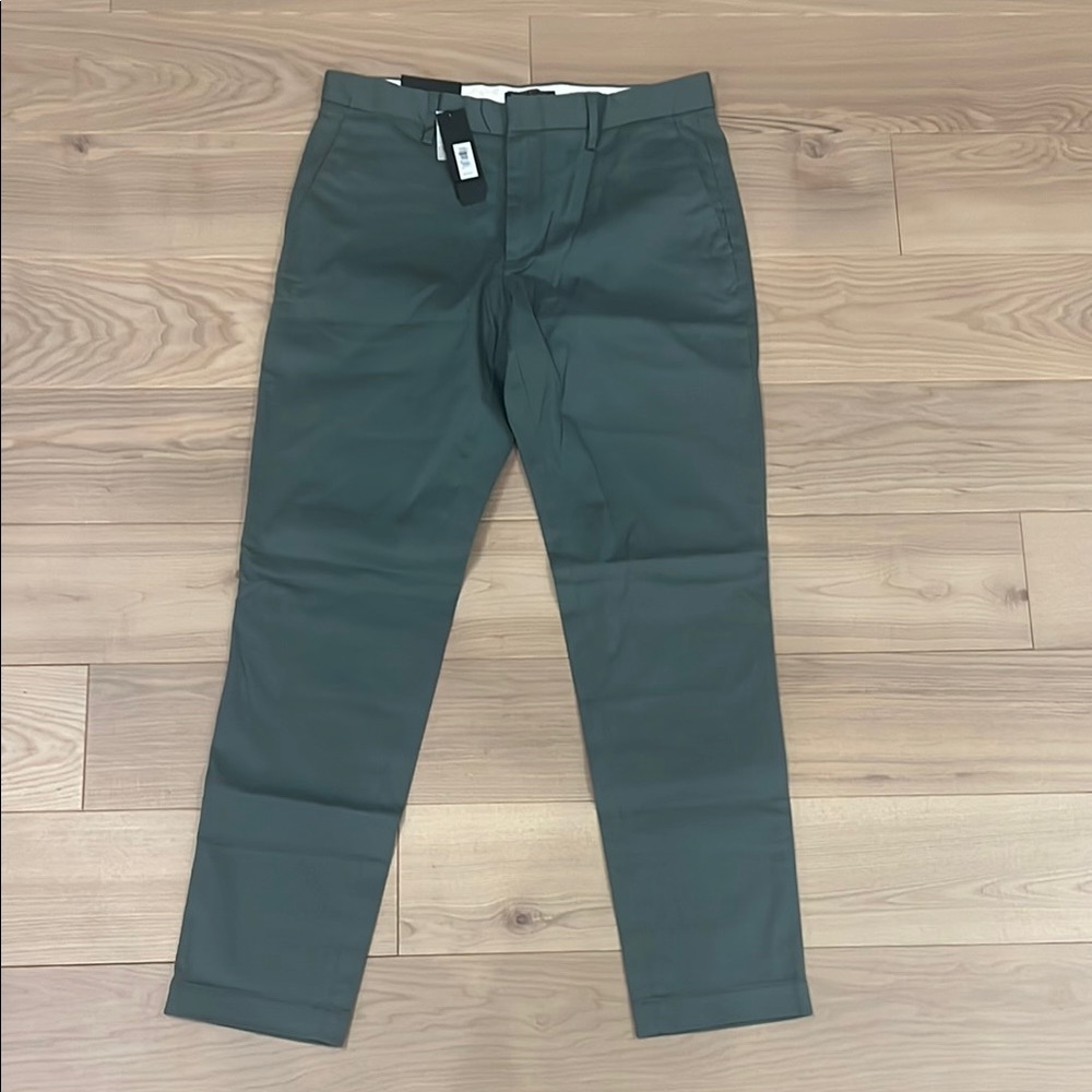 Banana Republic Rapid Movement Chino Mason Tapered Fit Size 33x32